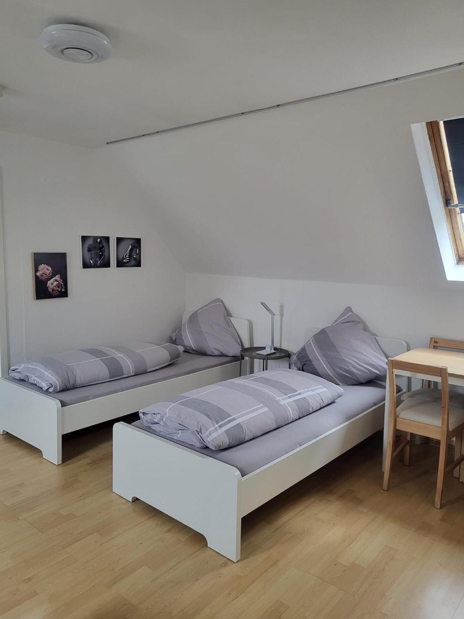 A&V Apartments Gemuetliche Rheinblick Wohnung Apt Daisy ドゥイスブルグ エクステリア 写真
